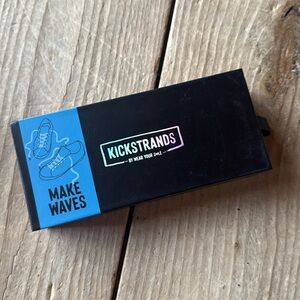 Kickstrands Velvet Shoelaces